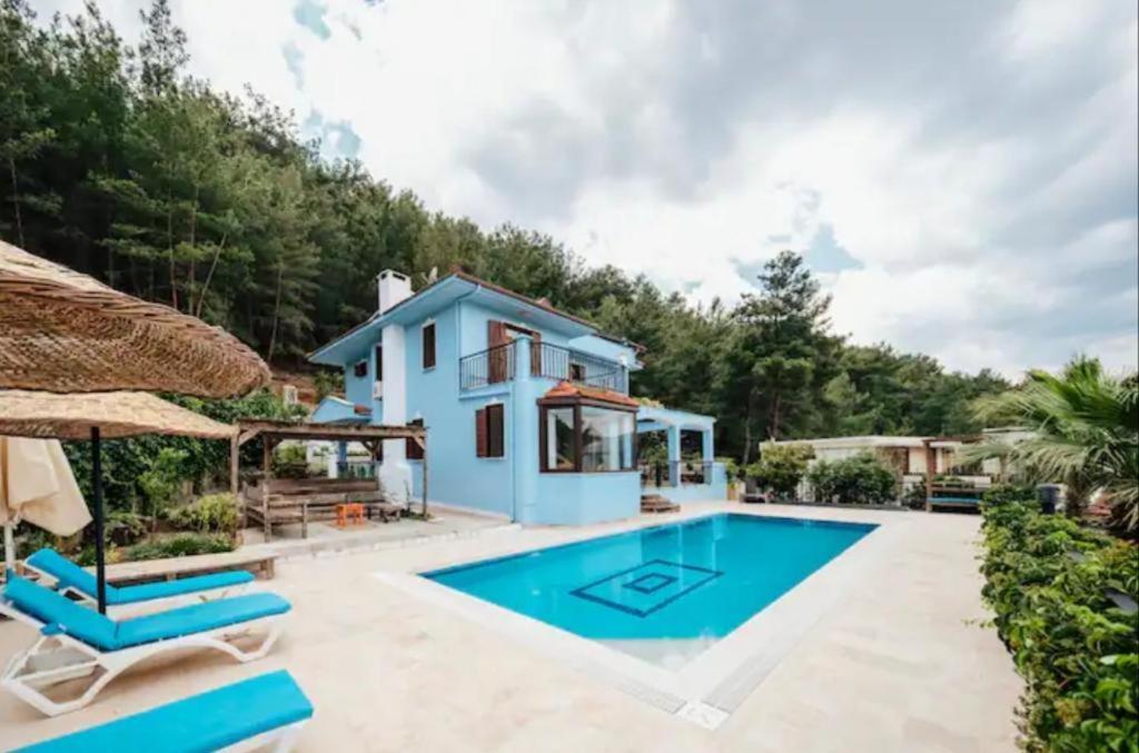 Bed & Breakfast Uezuemlue Evleri Fethiye