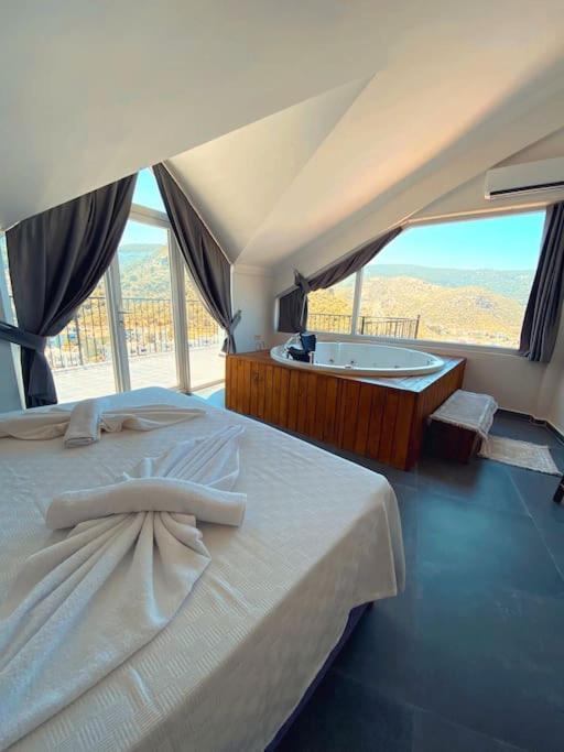 Apartment Luna House - Manzara, Jakuzi, 4 Yatak Odasi *