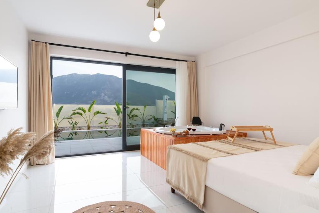 Villa Seashell House - Private, Luxury, Pool, Sauna Fethiye