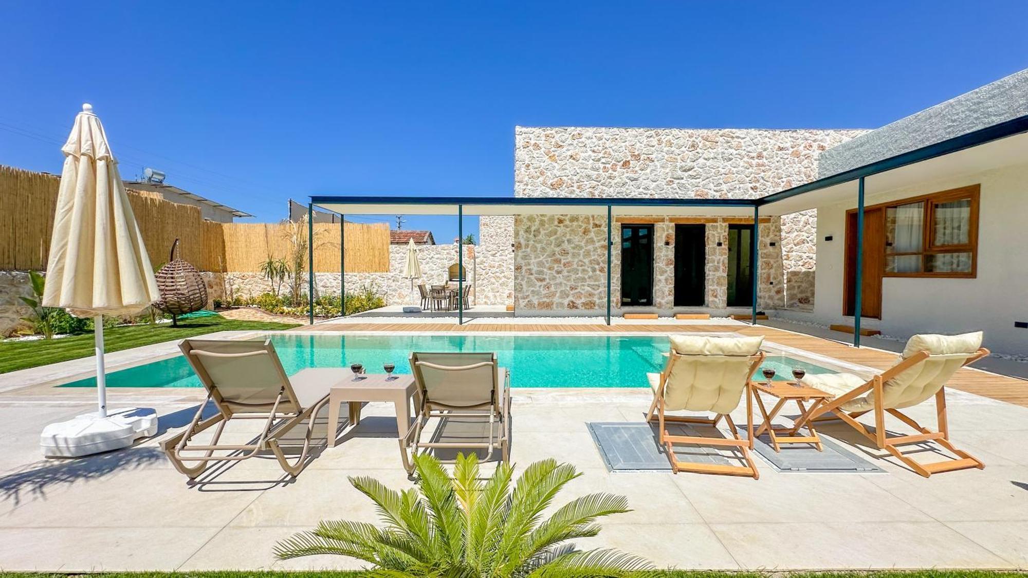 Villa Inn Villas *