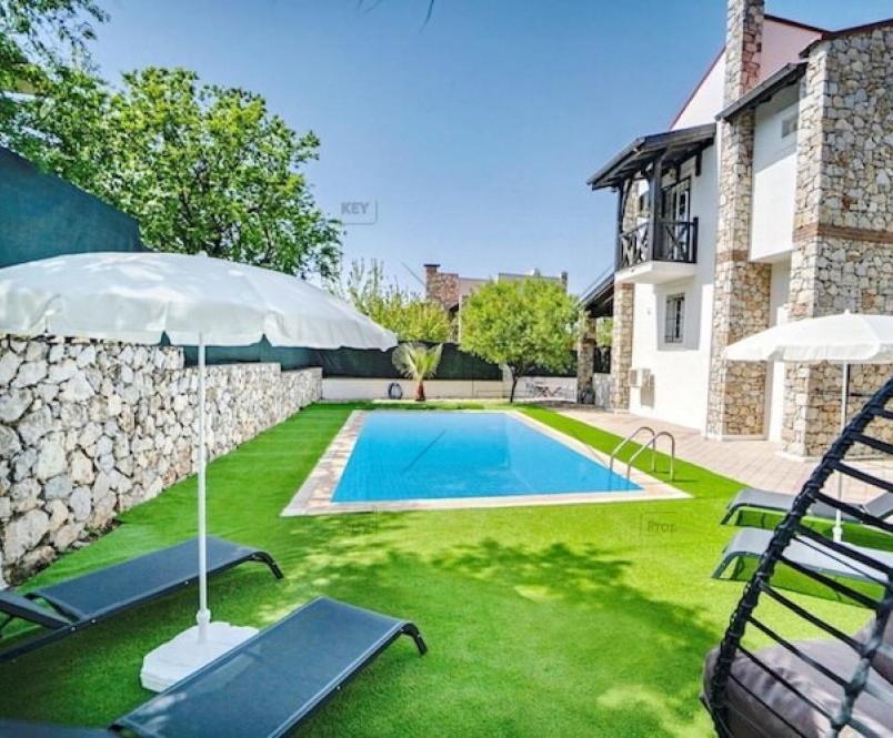 Deniz Villa