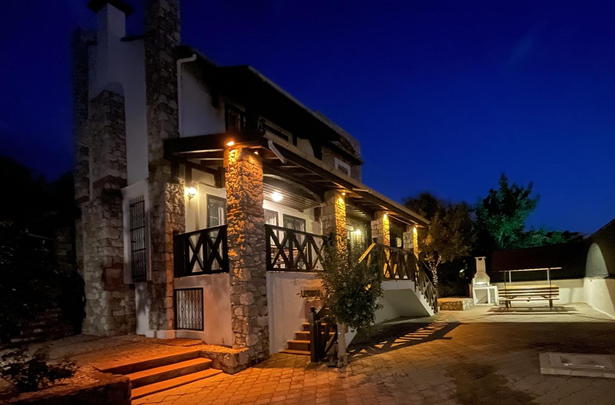 Deniz Villa
