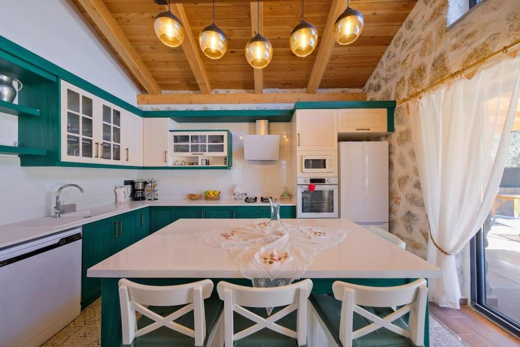 Sarnic Villa