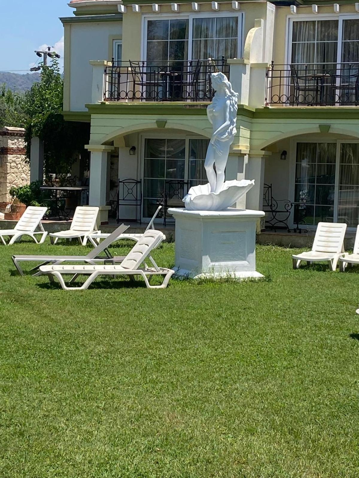 Villa C&a