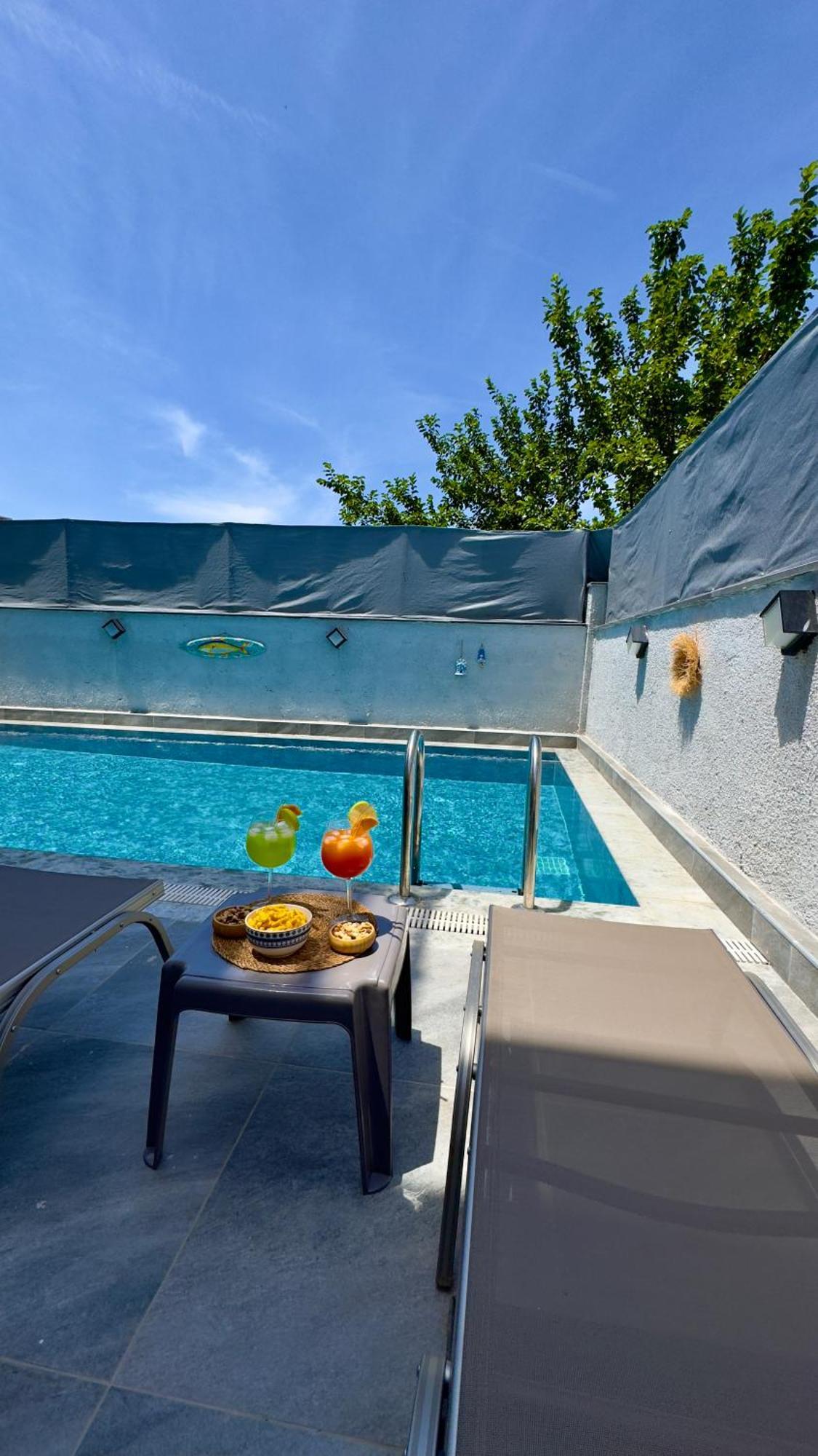 Holiday home Derinege