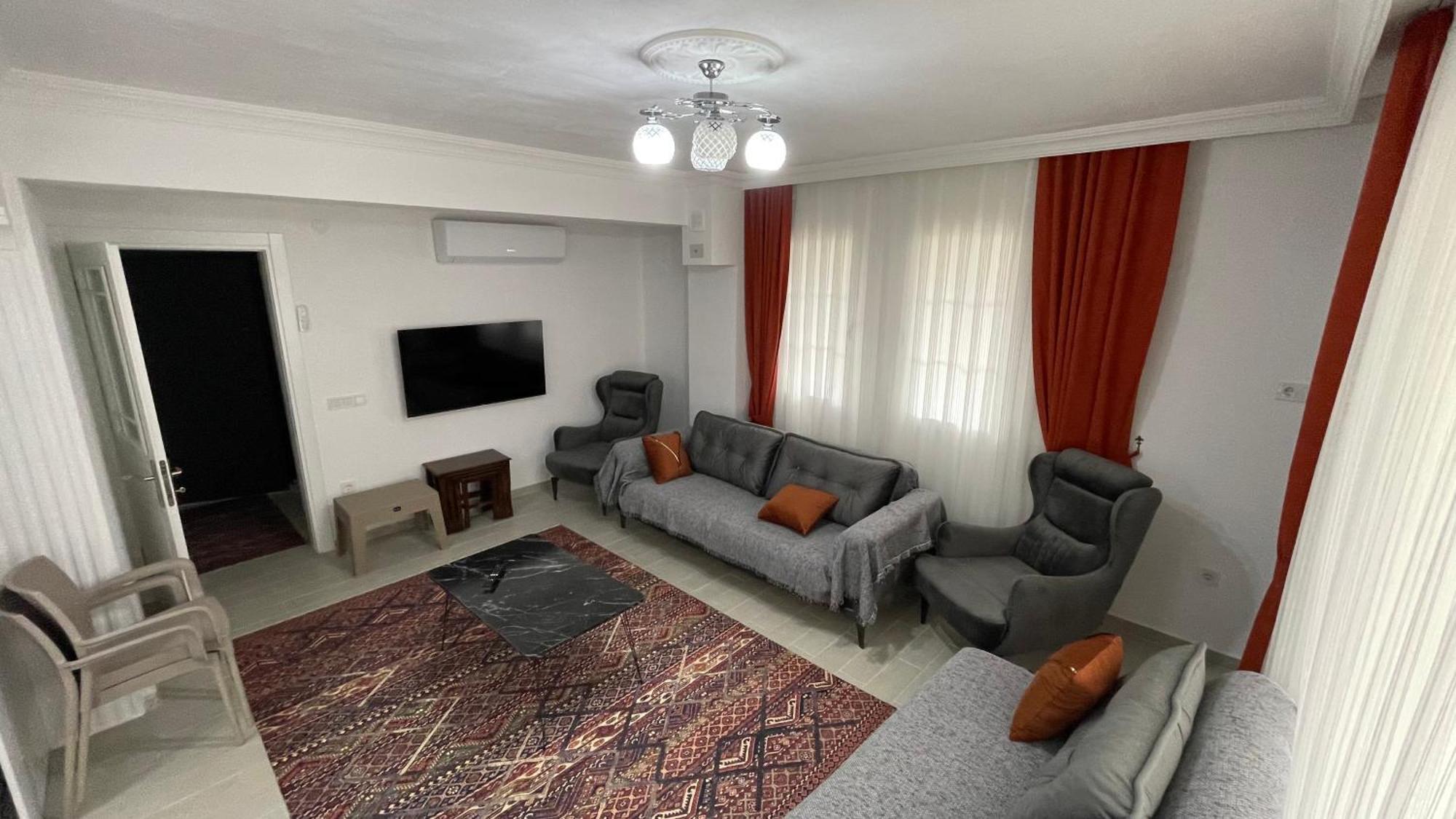 Naz House Apartment