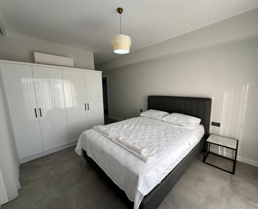 Venezia 4 Bedrooms *