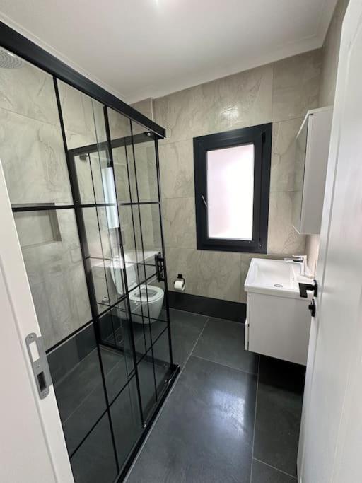 Venezia 4 Bedrooms Villa *