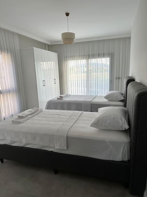 Venezia 4 Bedrooms *