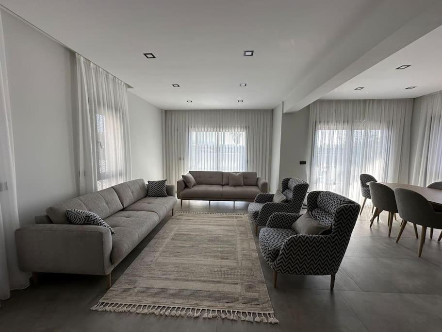 Venezia 4 Bedrooms Villa Fethiye