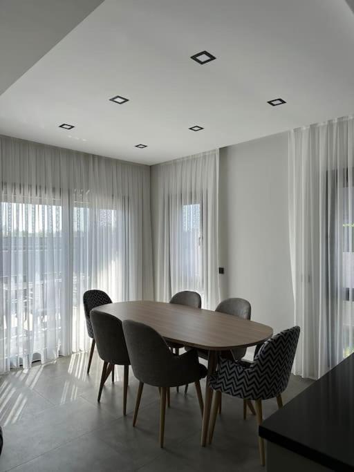 Villa Venezia 4 Bedrooms