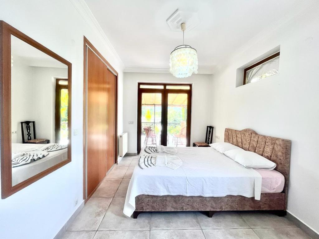 Grapes Villa *