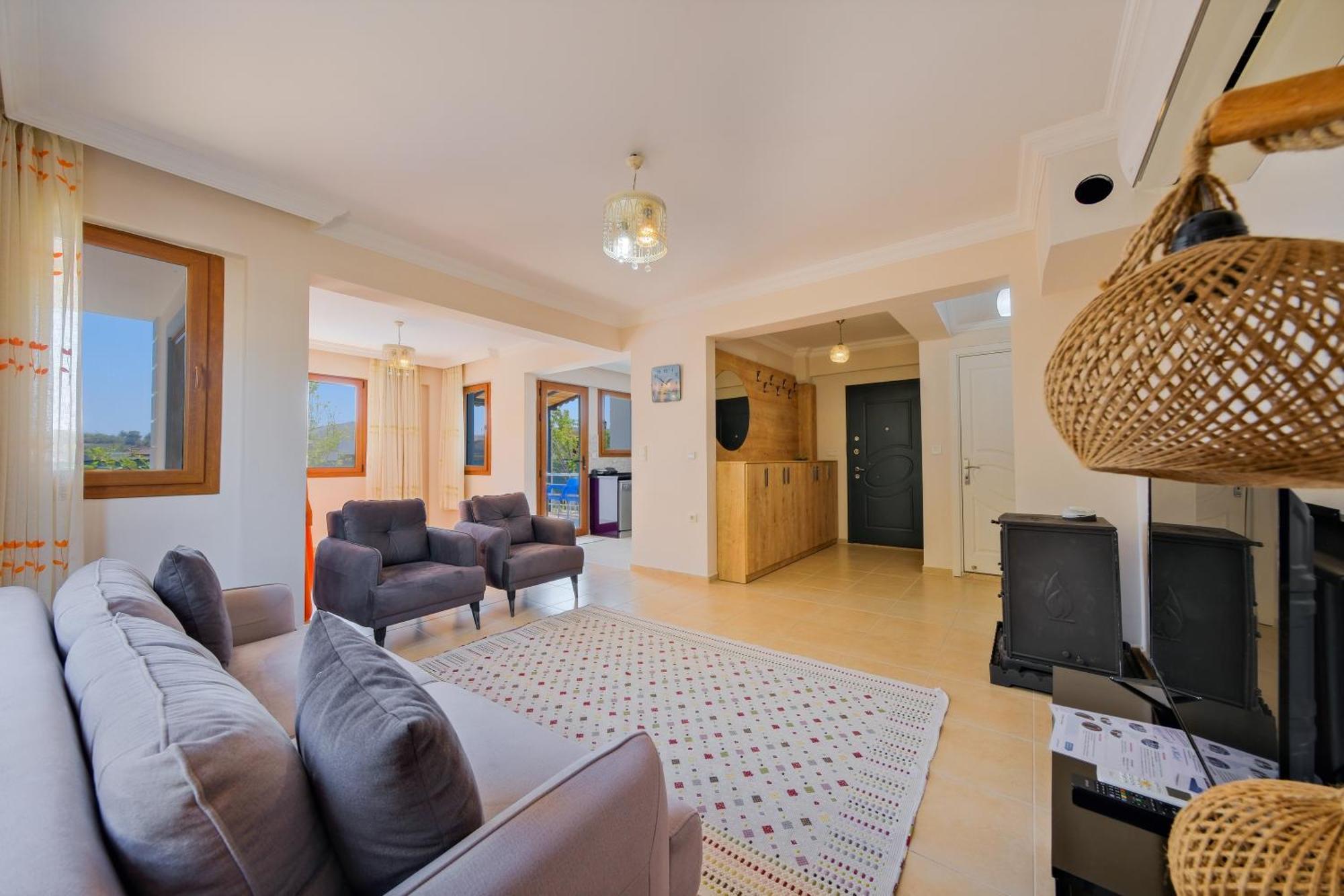 Talia Deniz Manzarali Villa *
