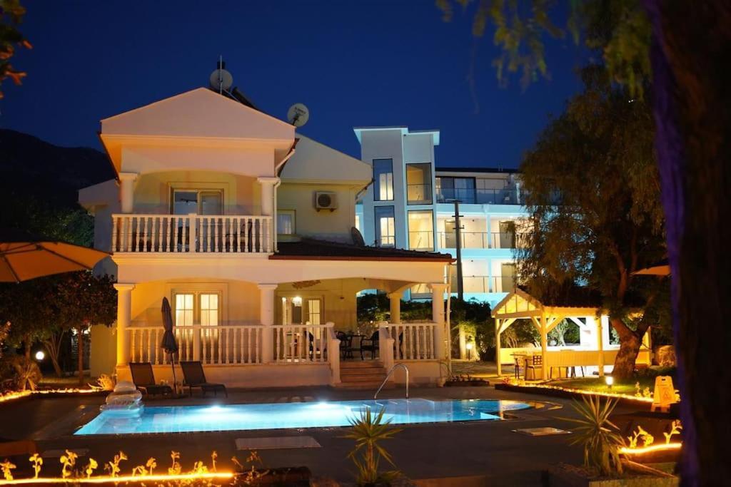 Villa Derin Su