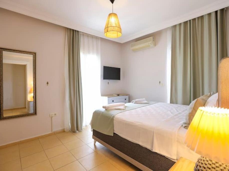 Villa Derin Su *
