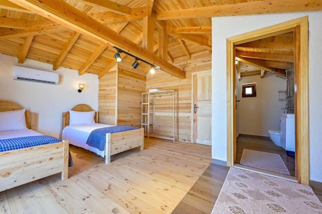 Canoezue 3 Villa *