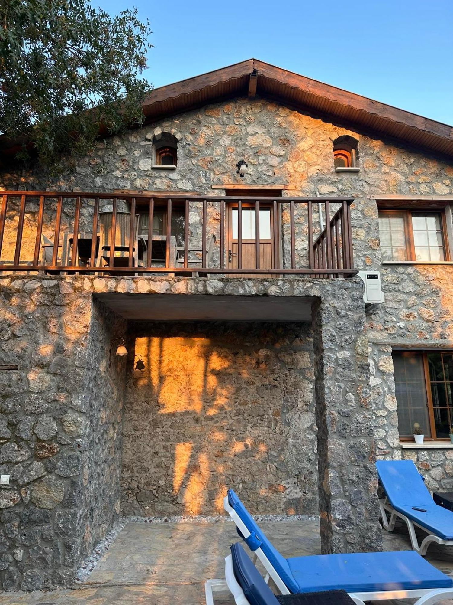 Plum Garden Villa