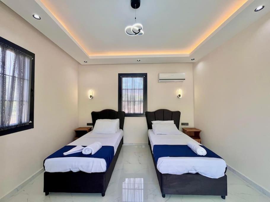 Villa Grey -