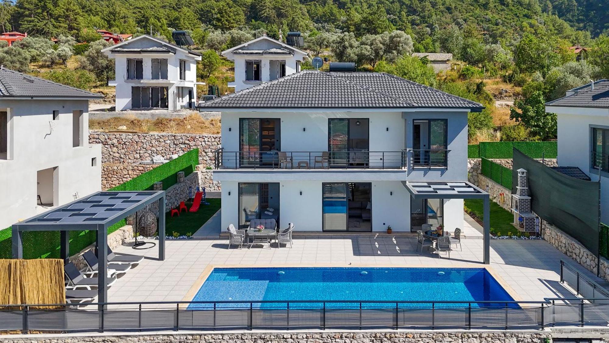 Defne Villa *