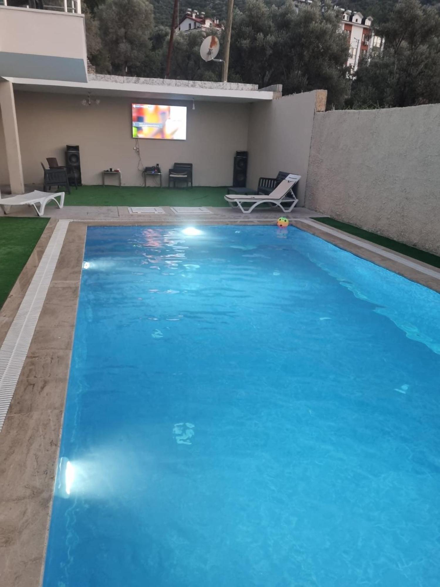 Dalgic Pool Club