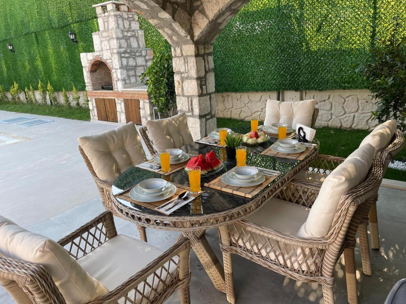 Villa Guelyali Konaklari
