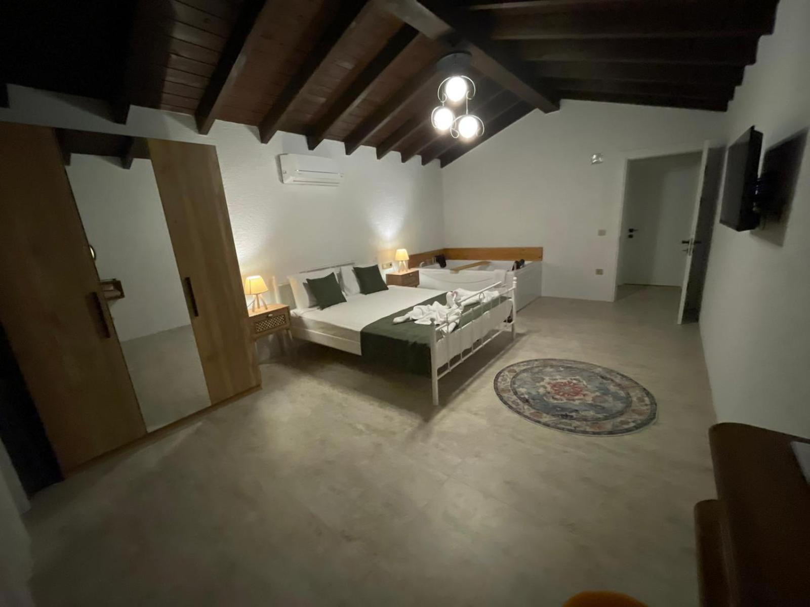 Guelyali Konaklari Fethiye