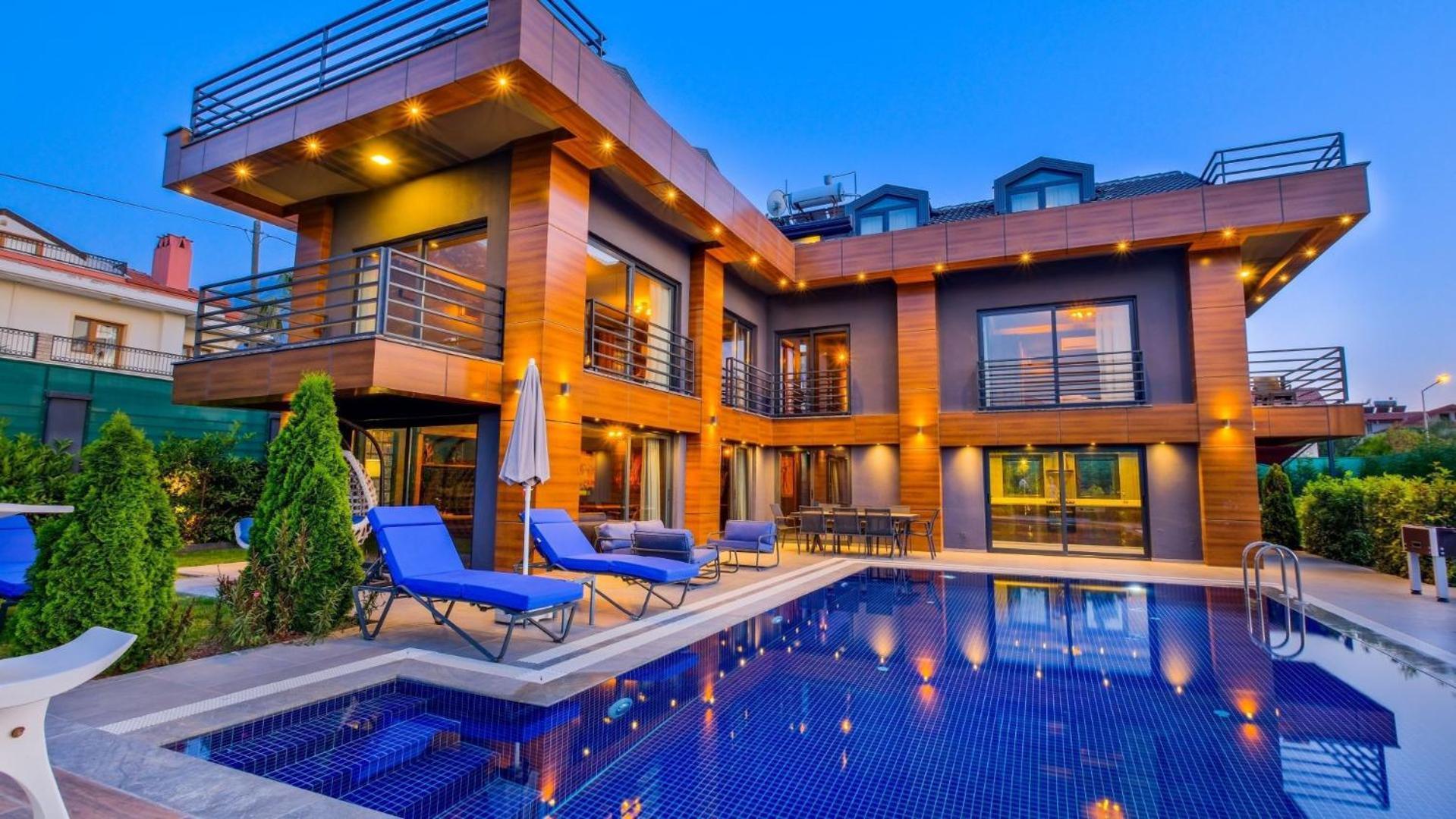 Oludeniz 4 Bedroom 4979 *