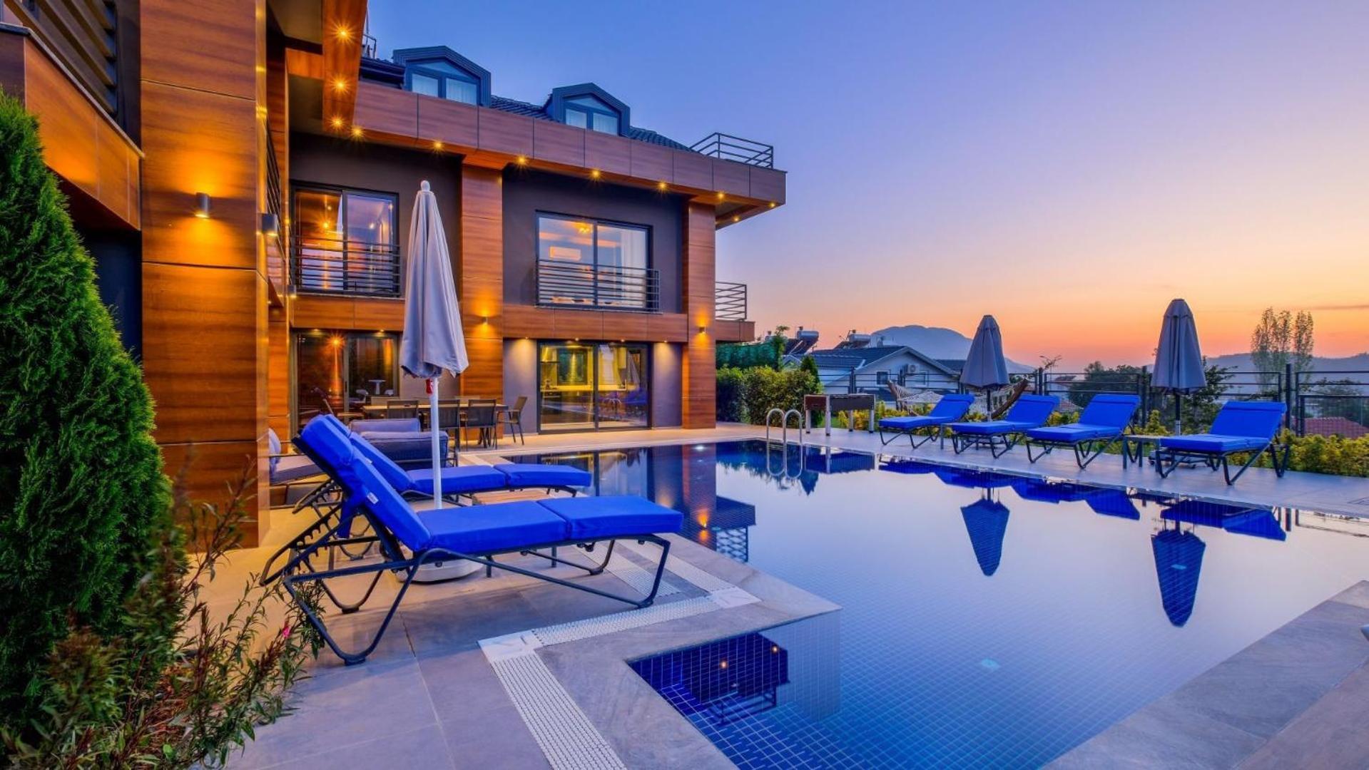 Oludeniz 4 Bedroom 4979 Fethiye