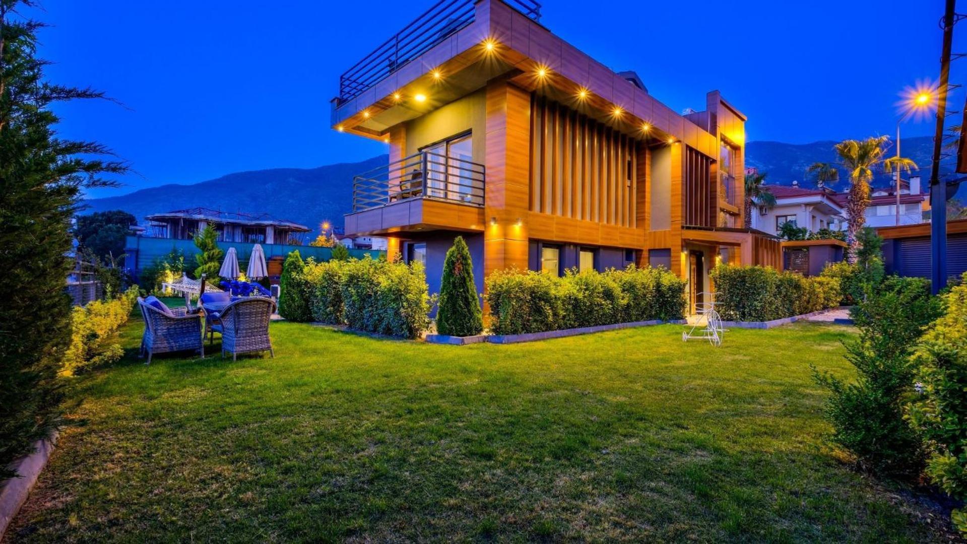 Oludeniz 4 Bedroom 4979 Villa
