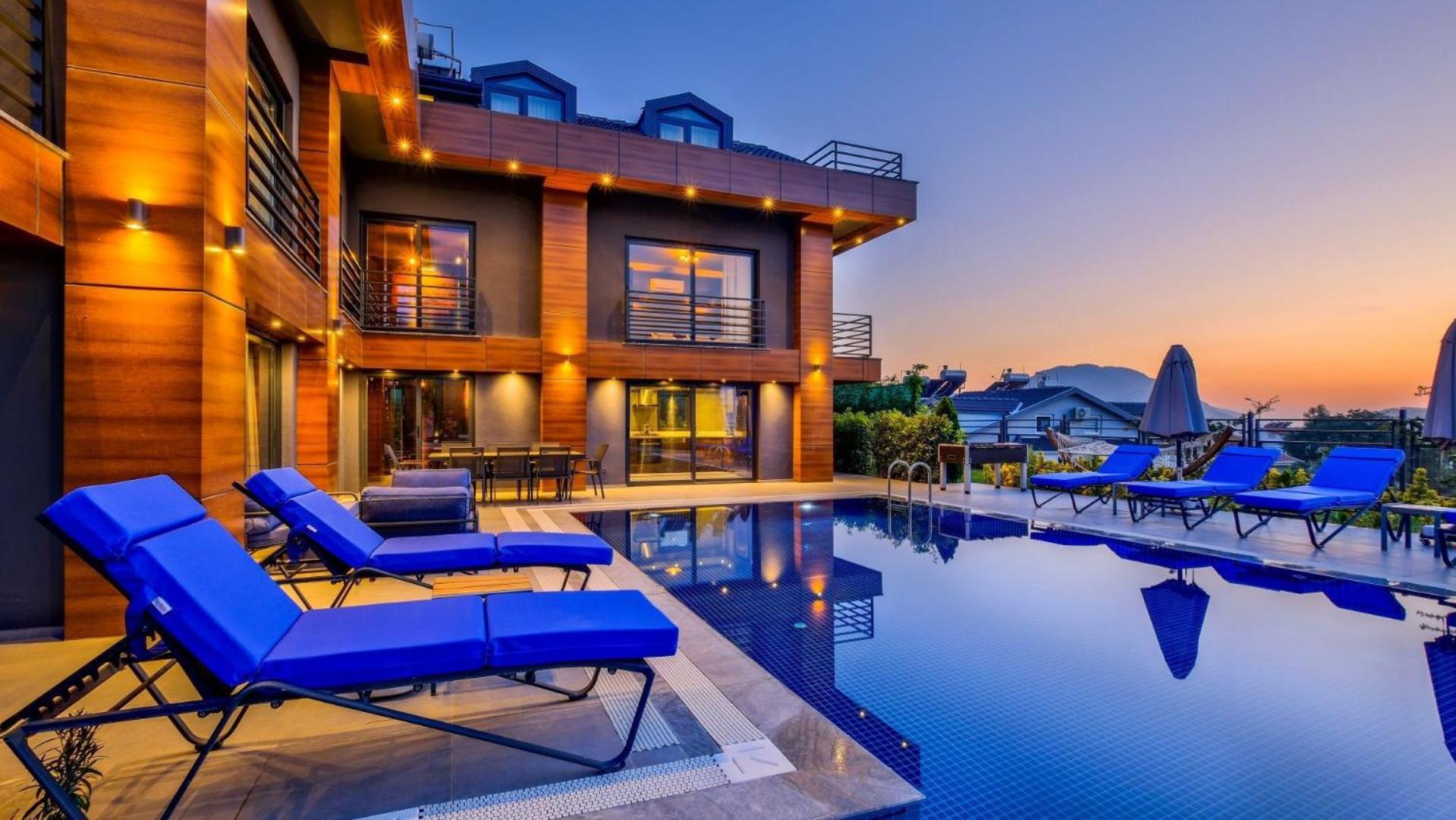 Oludeniz 4 Bedroom 4979 * Fethiye