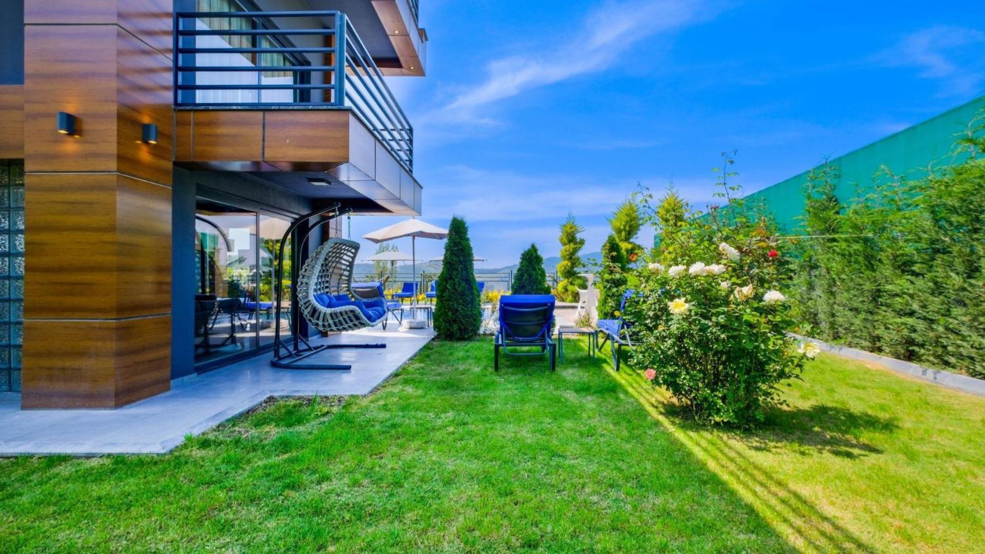 Oludeniz 4 Bedroom 4979 Villa Fethiye