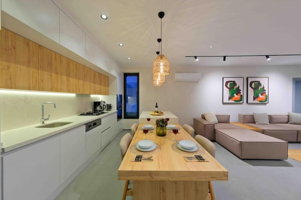 The Bliss House Villa *