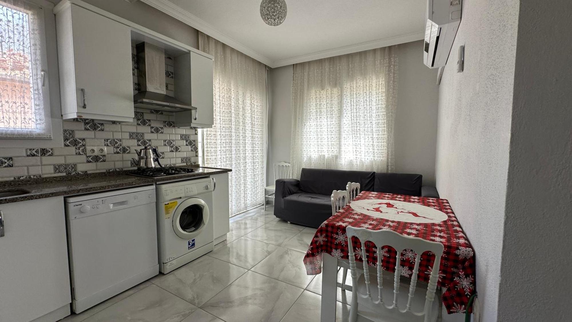 Apartment Oeluedeniz