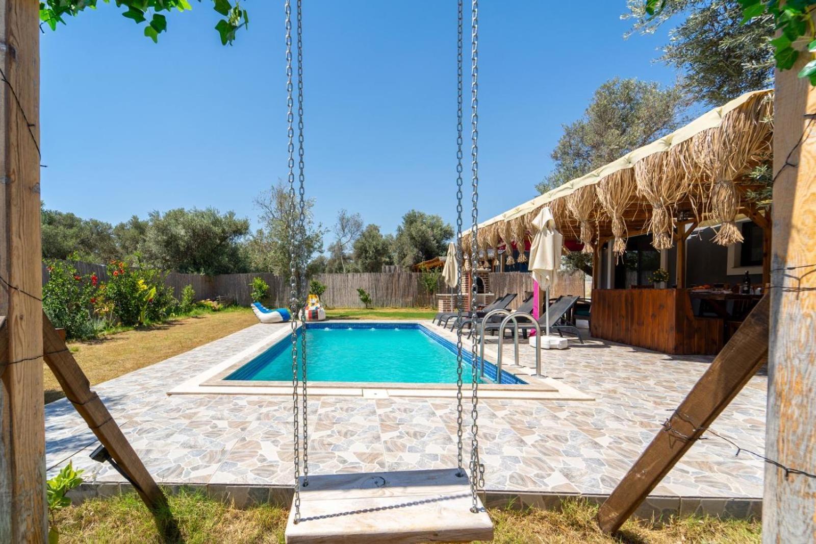 Villa Lion *
