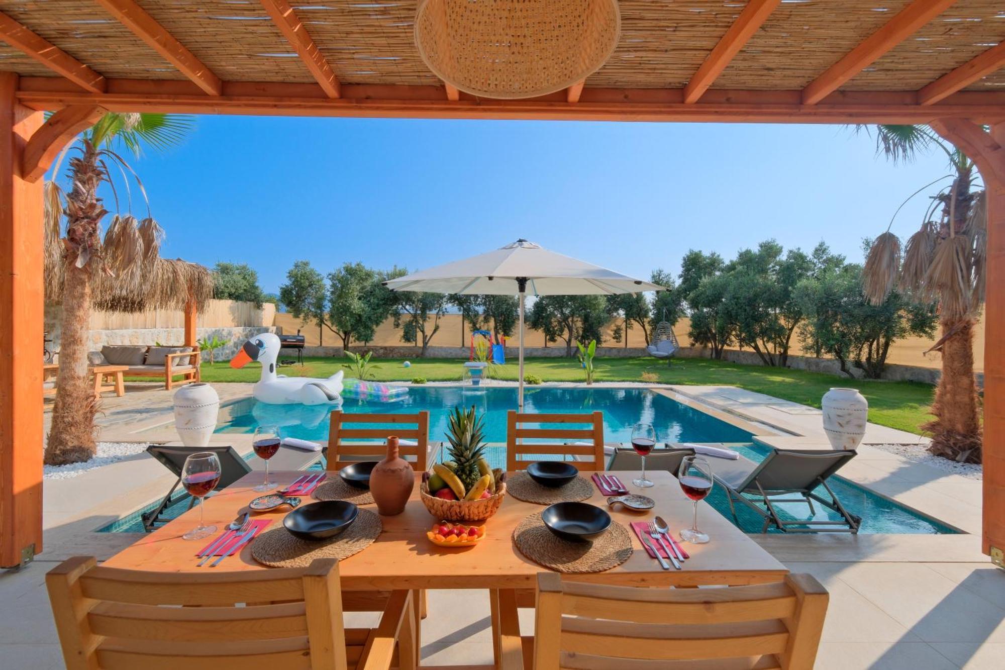 Villa Mono 1 *