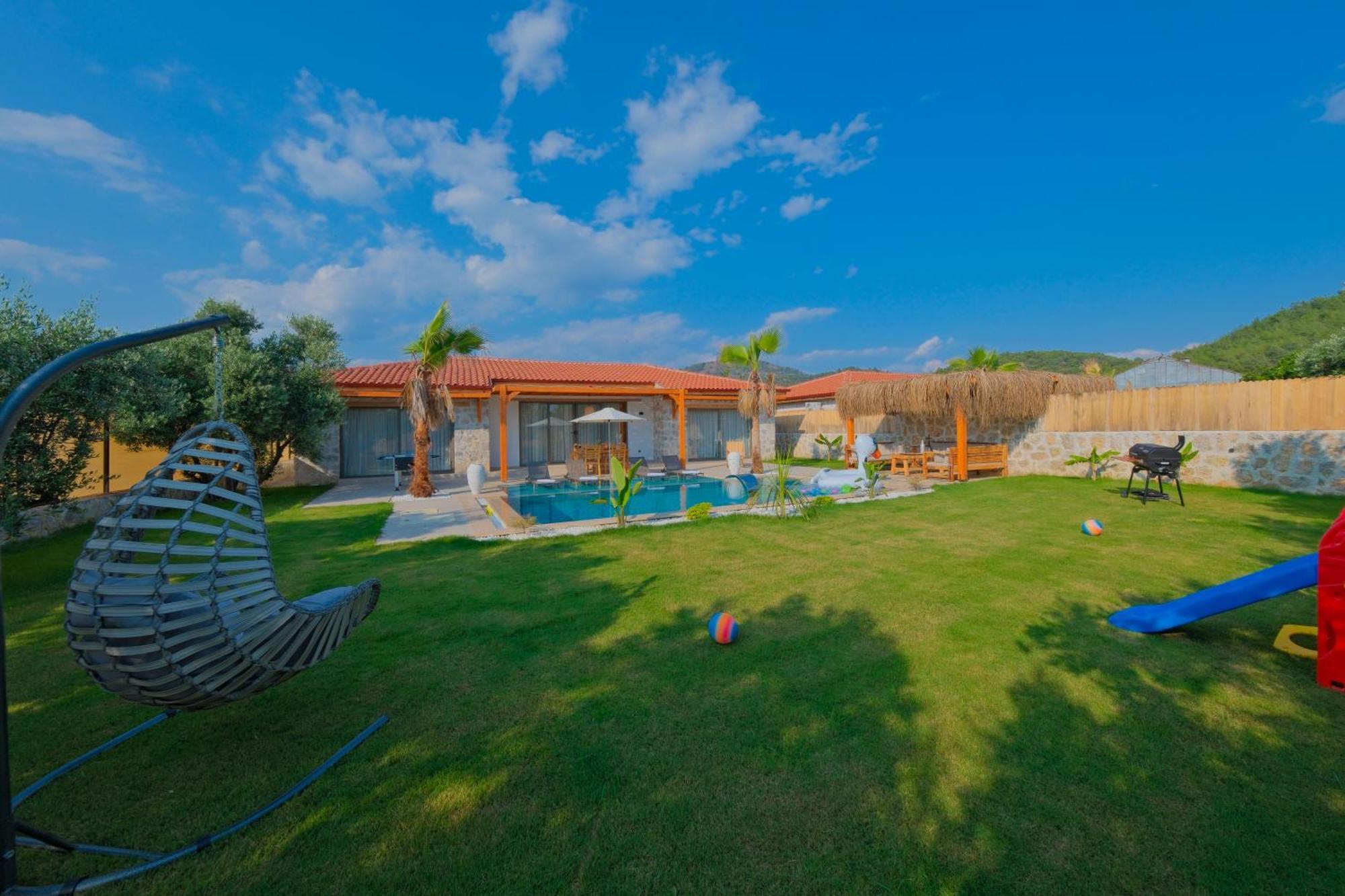 Mono 1 Villa *
