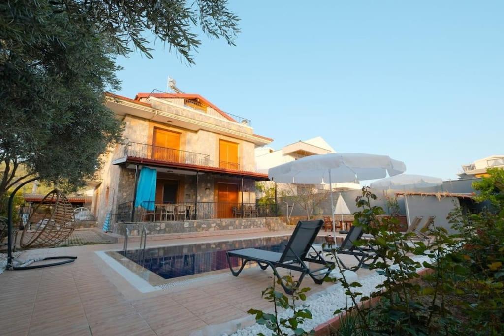 Villa Tuzlu Sistem Havuzlu Luks *