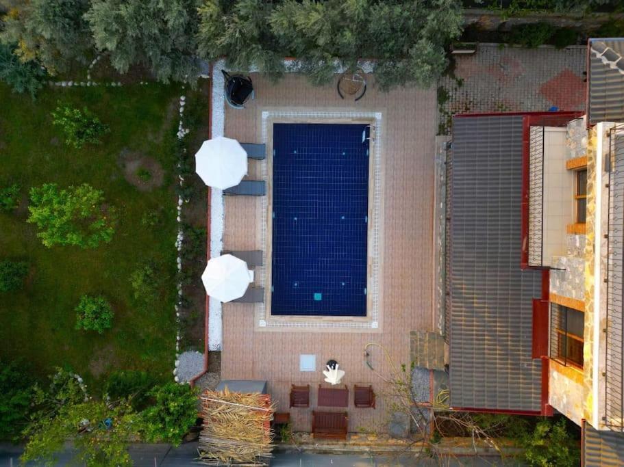Villa Tuzlu Sistem Havuzlu Luks