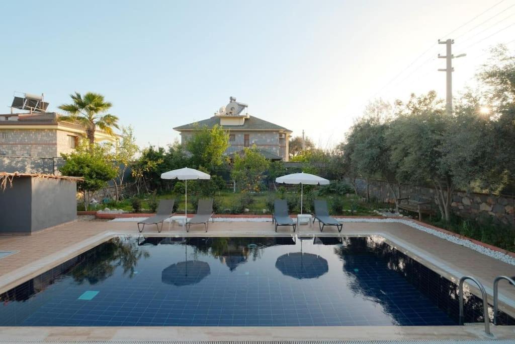Villa Tuzlu Sistem Havuzlu Luks Fethiye