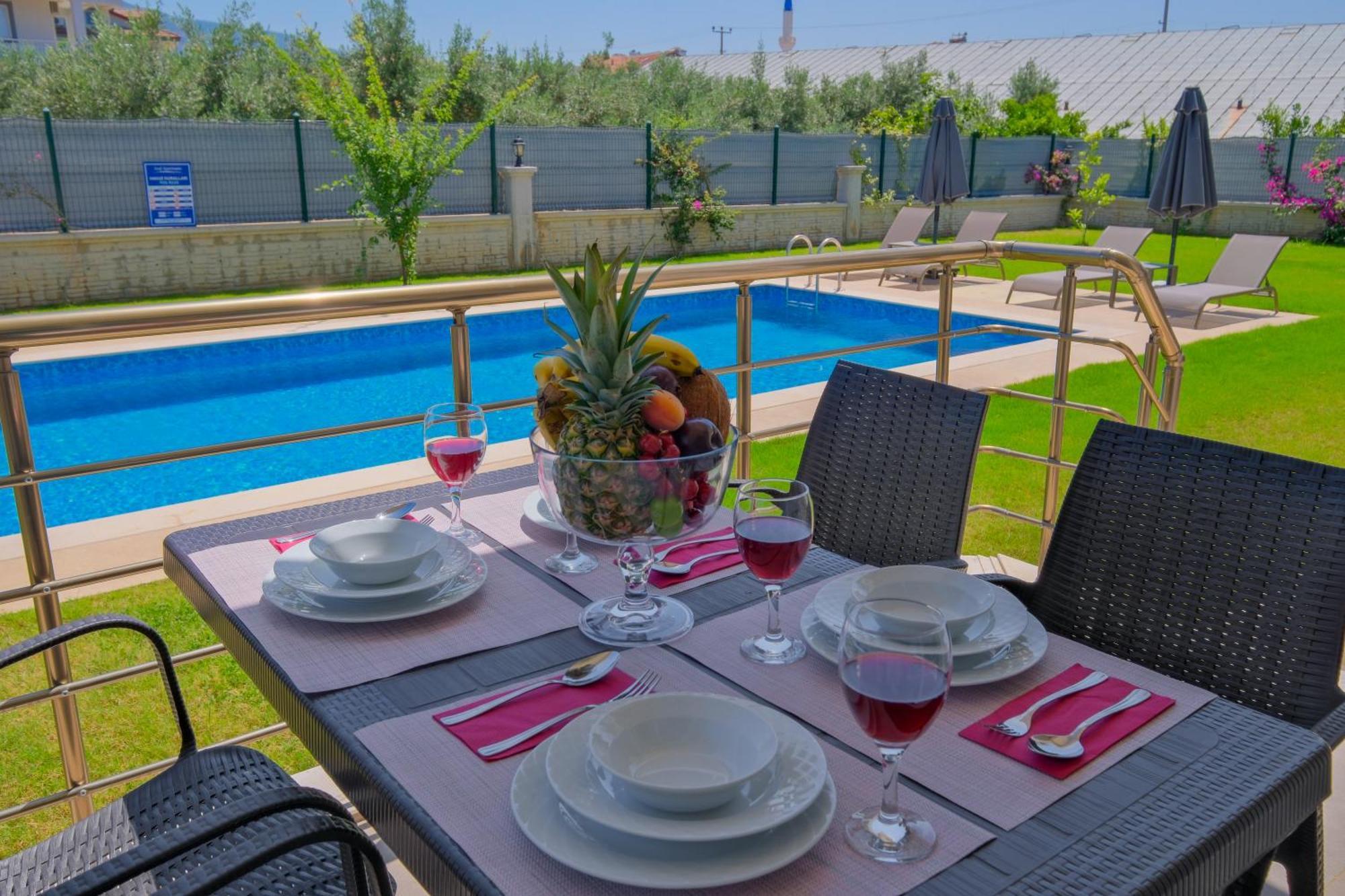 Pineapart-1 With Pool And Big Garden Fethiye