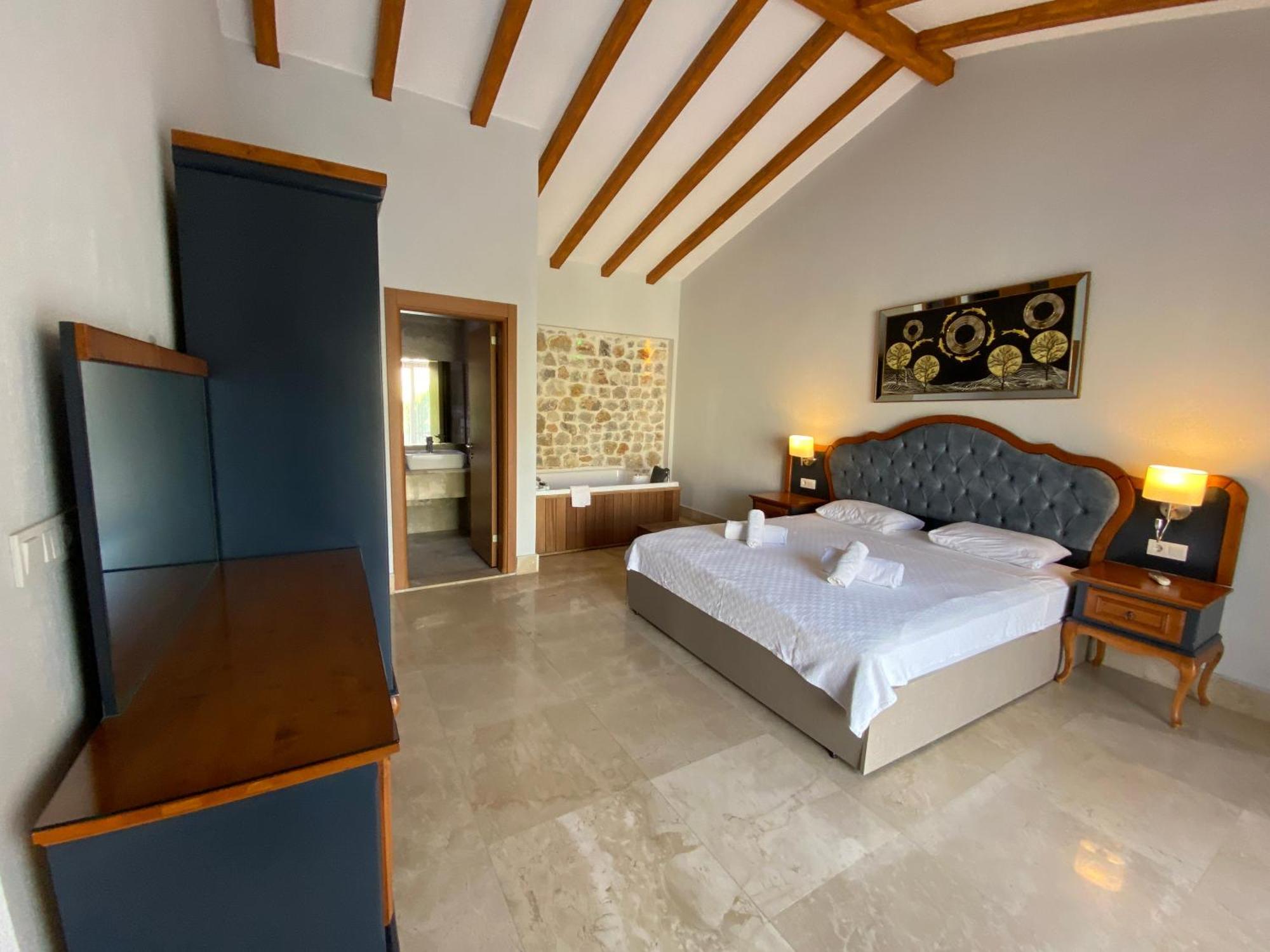 Tlos Royal 3+1 Villa, Oezel Havuzlu, * Fethiye