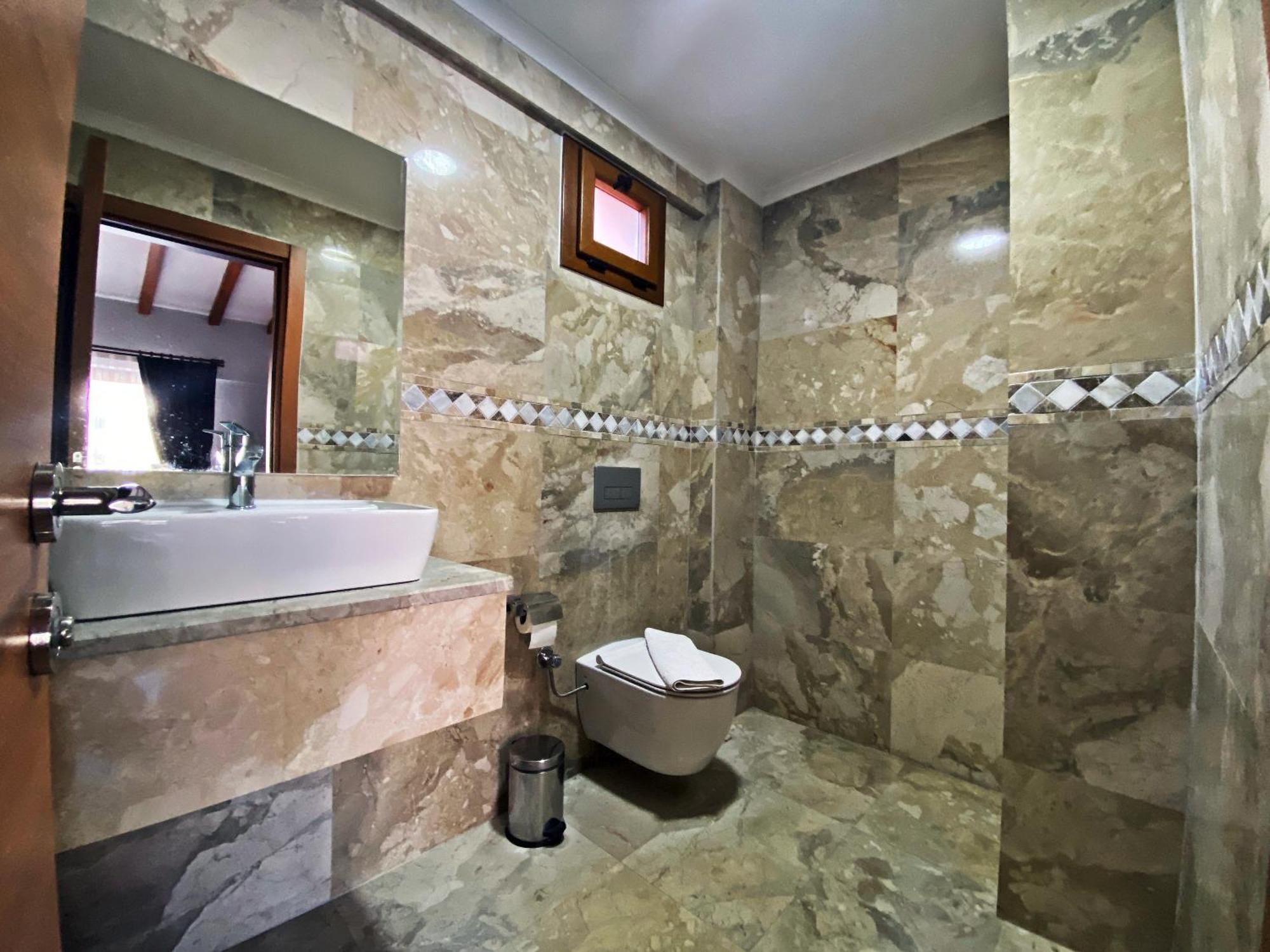 Tlos Deluxe 3+1 ,oezel Havuzlu, Villa