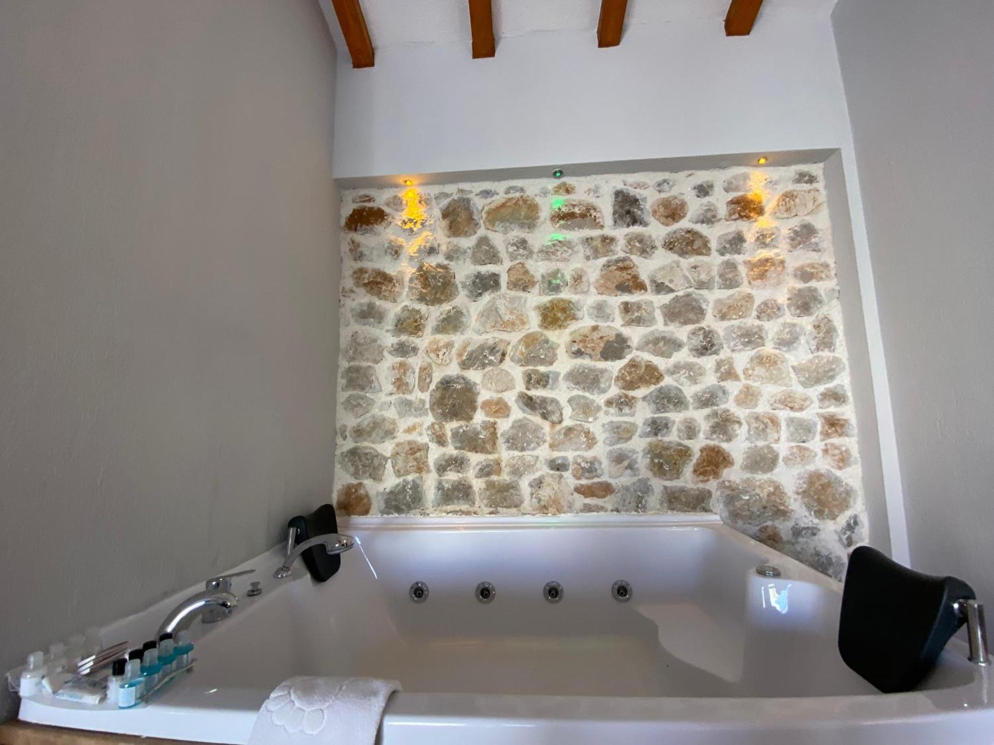 Tlos Royal 3+1 Villa, Oezel Havuzlu, *