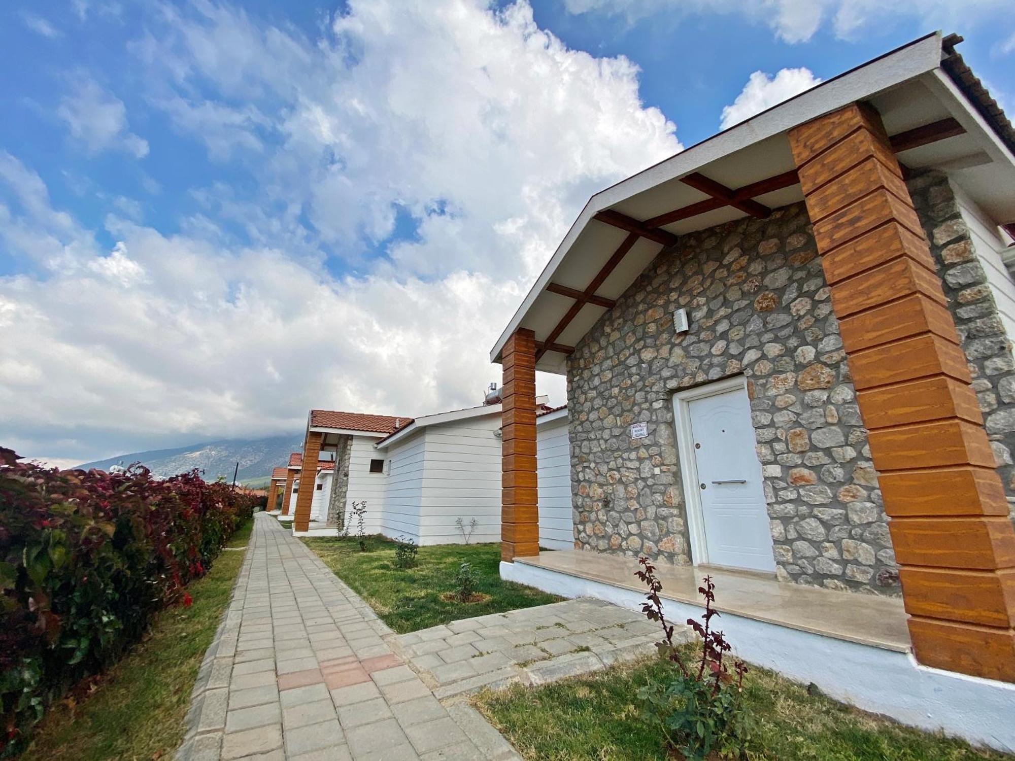 Villa Patara Fiesta 3+1 Villa, Oezel Havuzlu, *