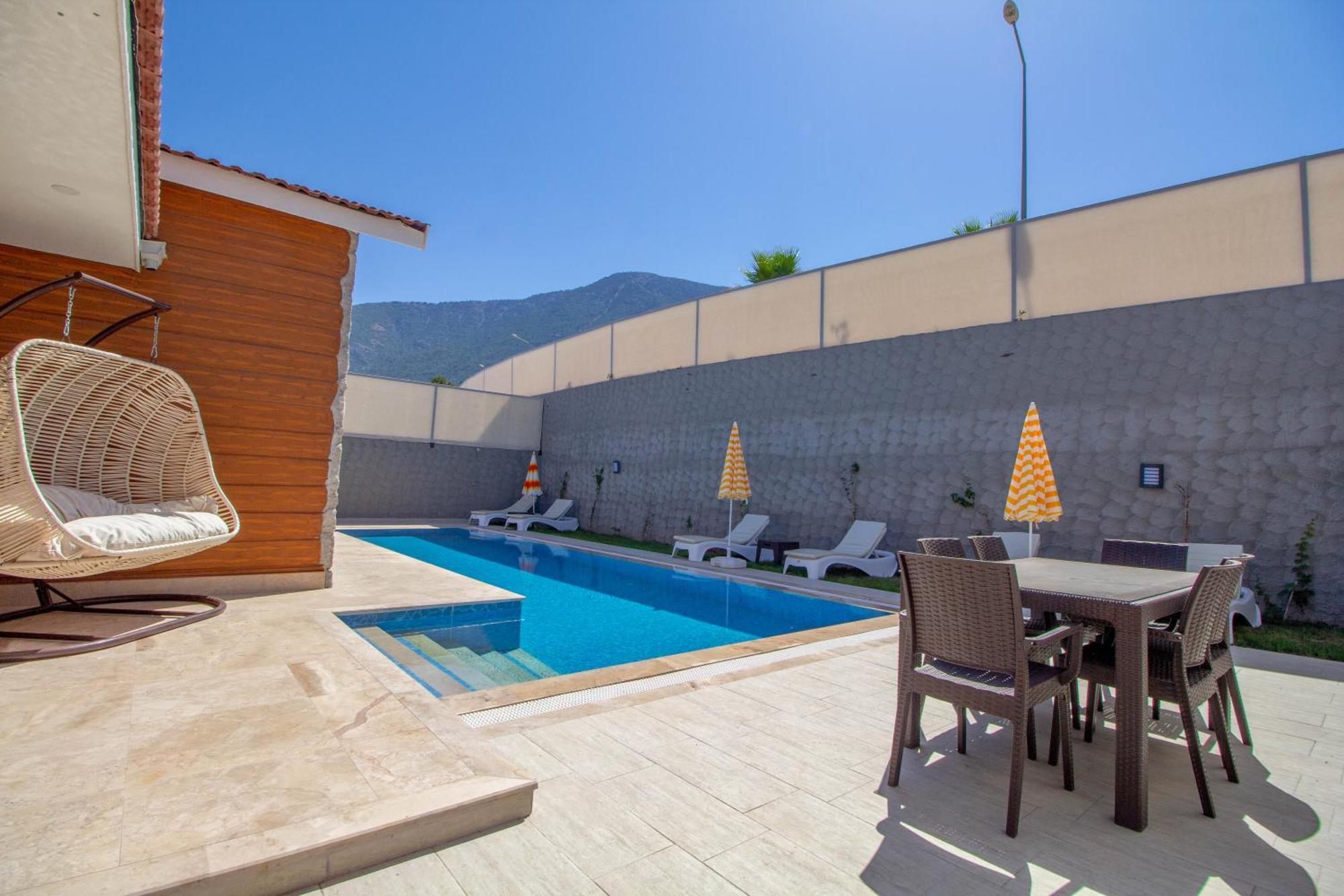 Patara Infinity 3+1 Villa, Oezel Havuzlu, *