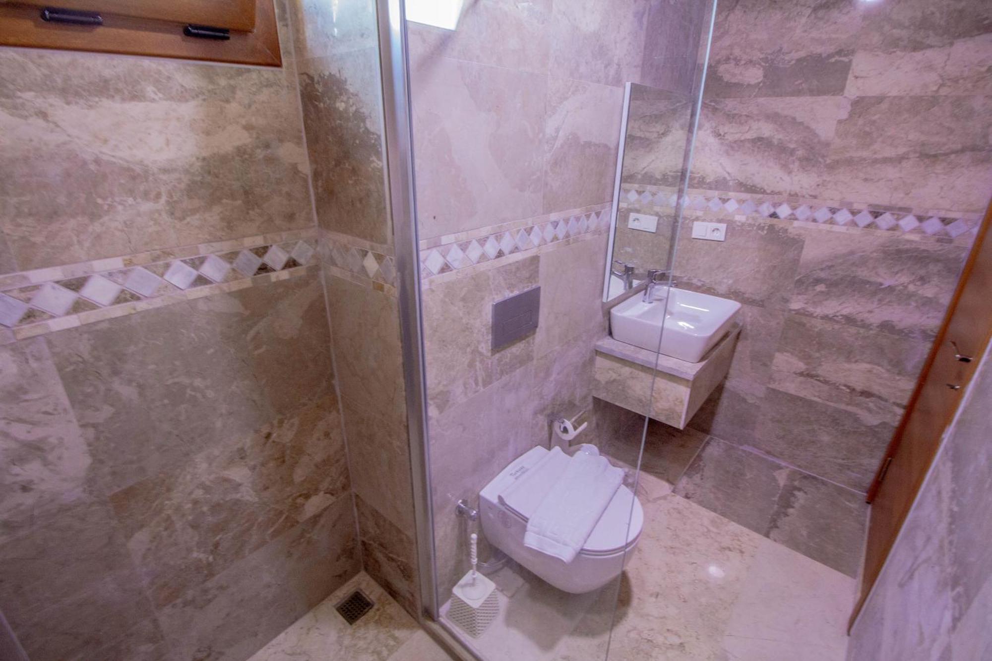 Villa Patara Infinity 3+1 Villa, Oezel Havuzlu, *
