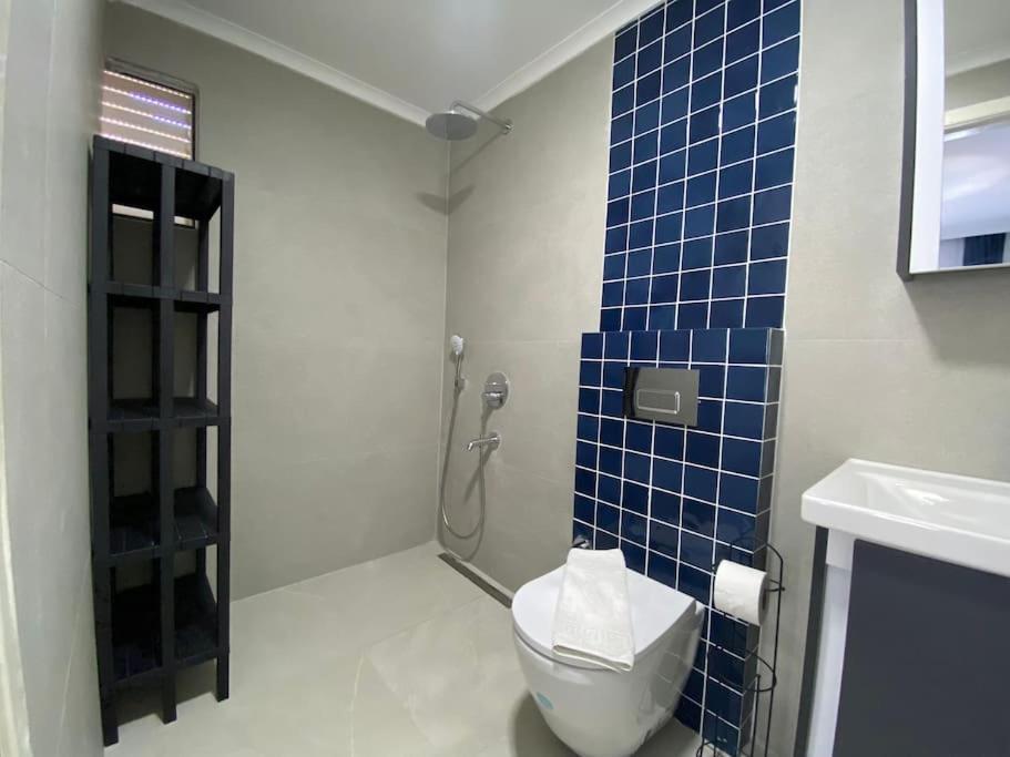 Villa Large With Private Heated Outdoor Pool *