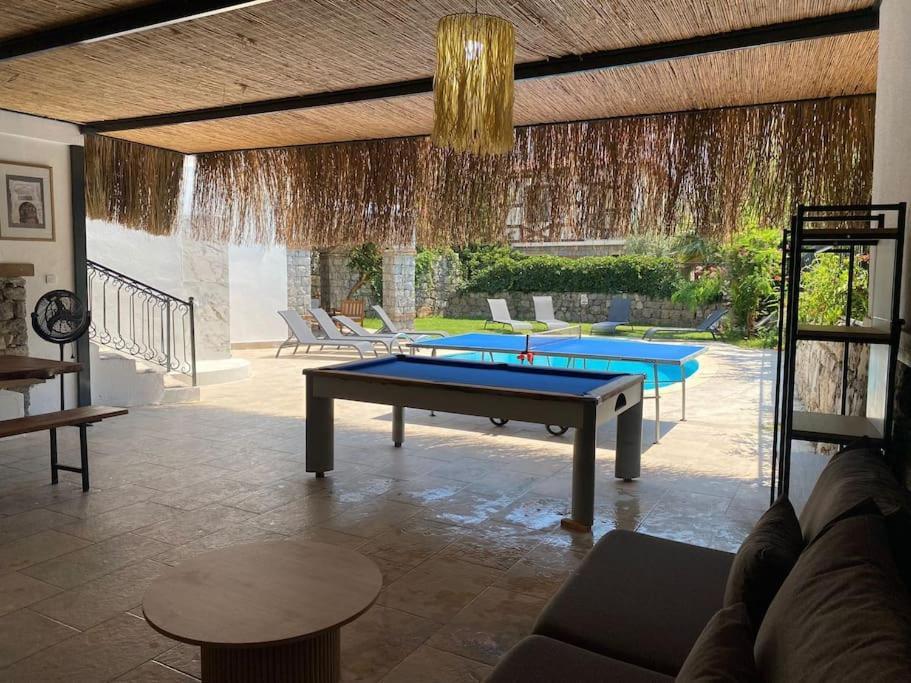Large With Private Heated Outdoor Pool