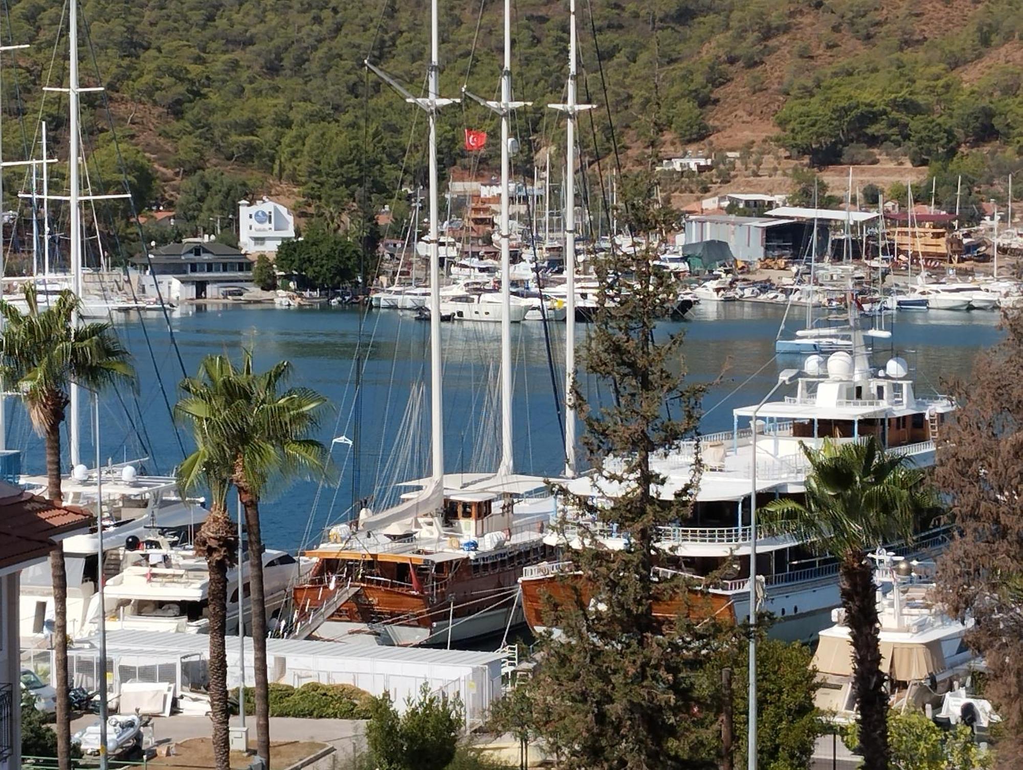 Duygu Spellbinding Sea Views Aparthotel Fethiye