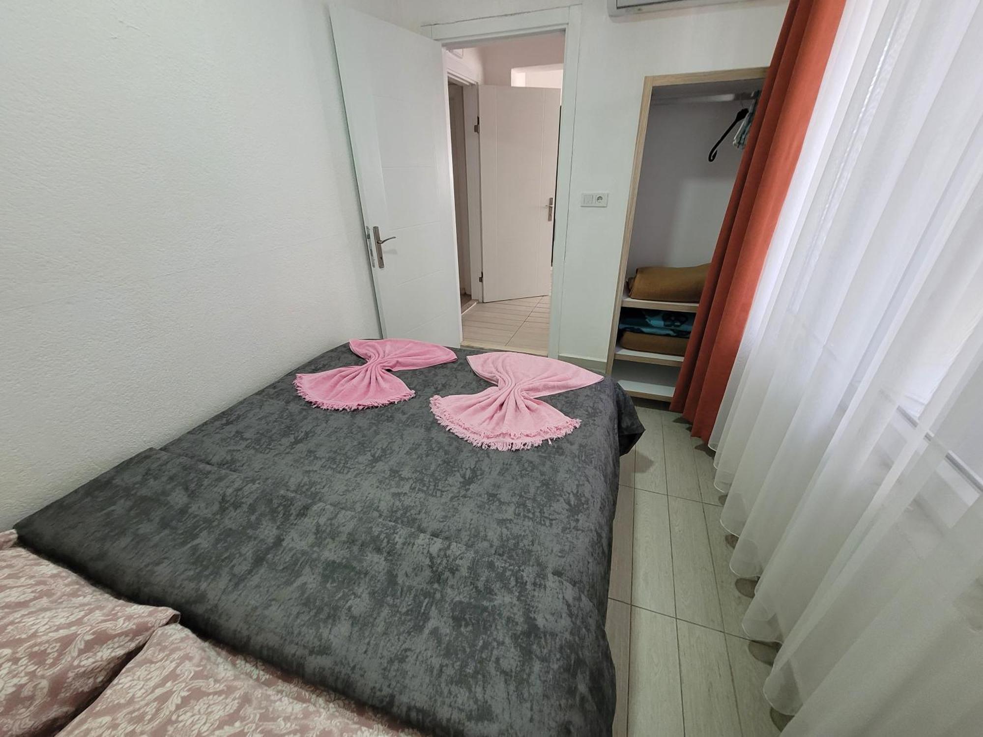 Cetin Hostel